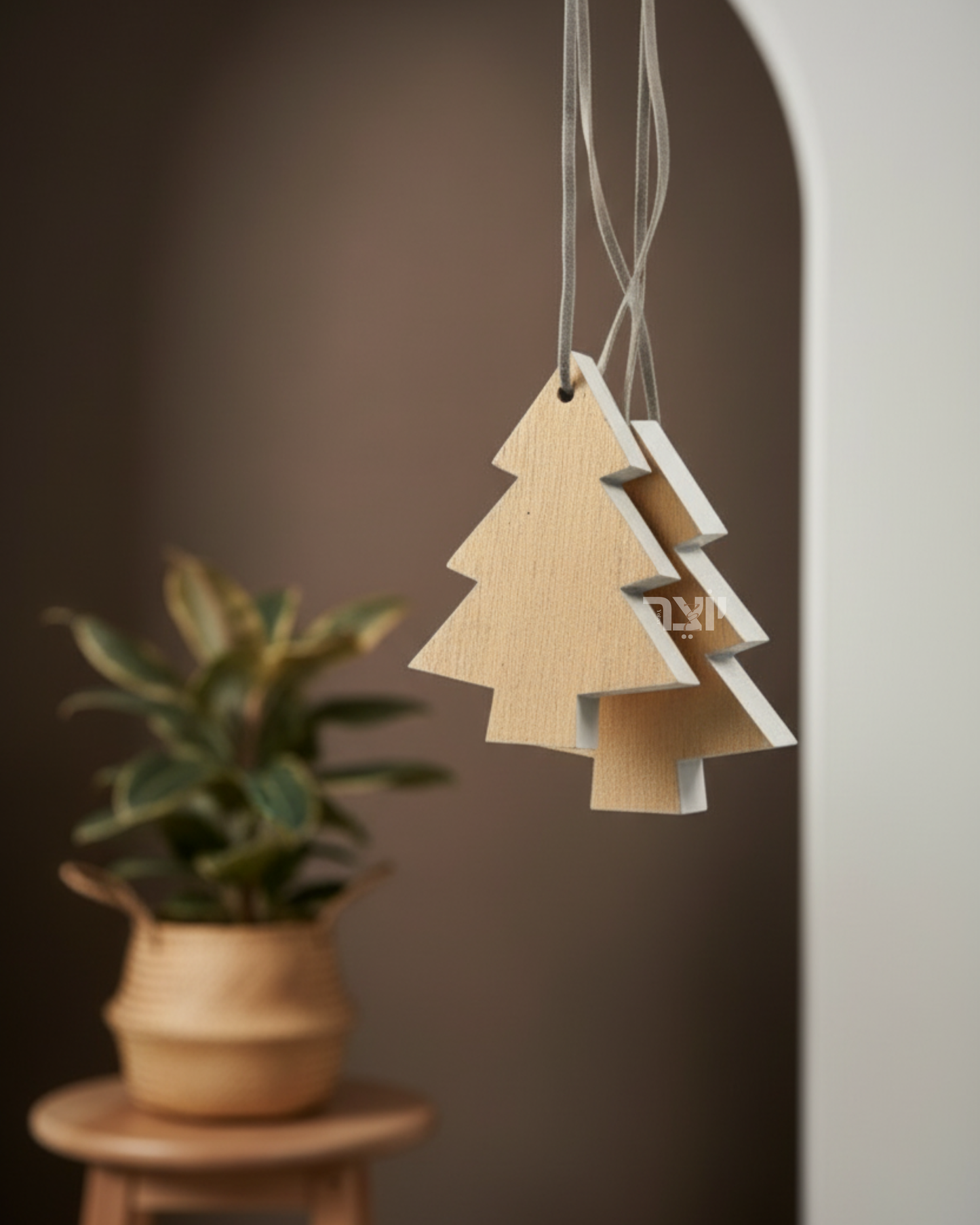 Wooden Christmas Tree Hangings