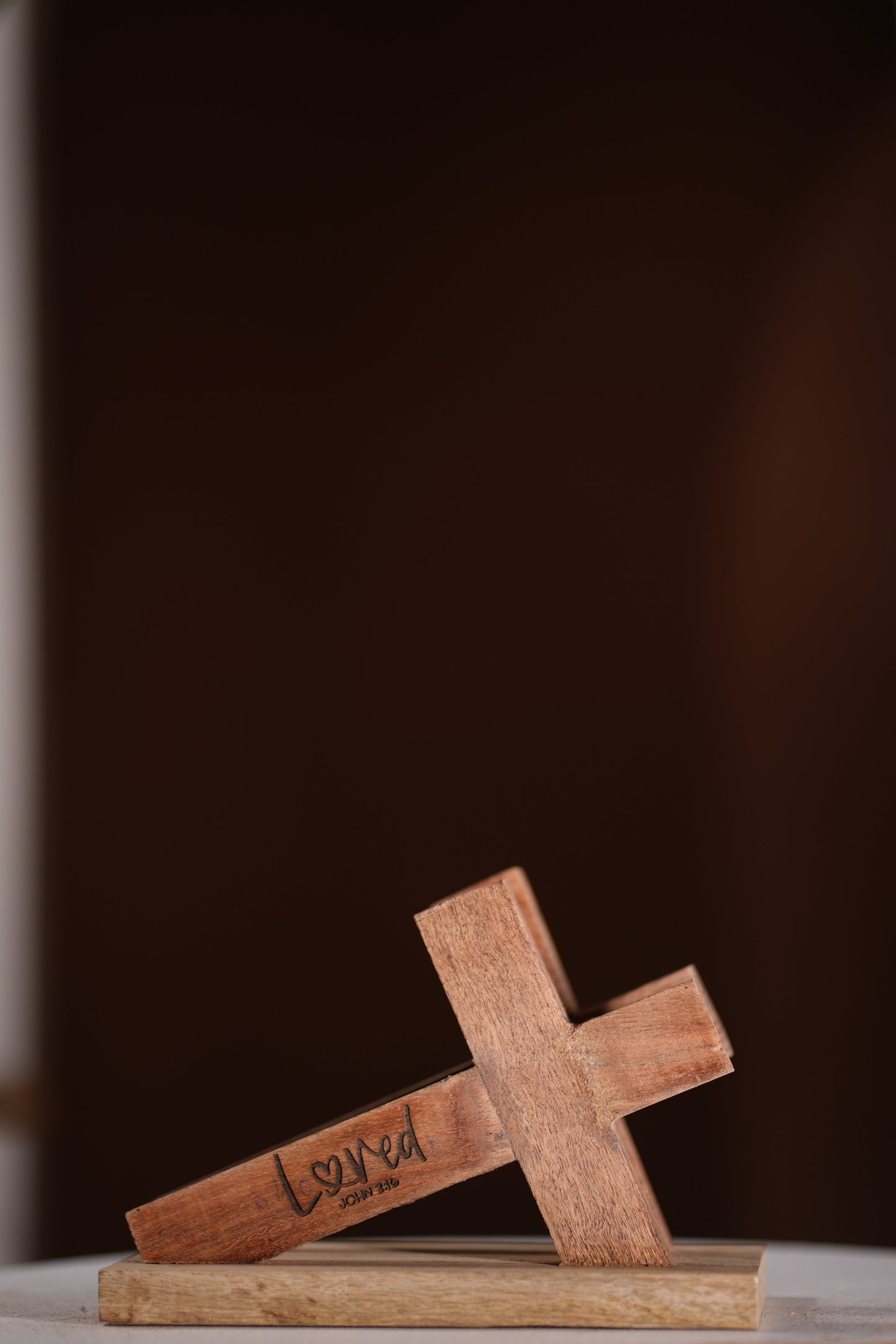 Style & Serve Holder (Cross)